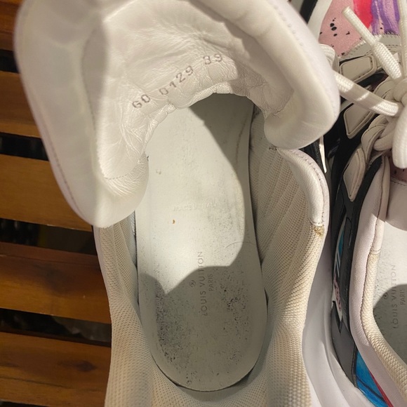 🎉SOLD🎉Louis Vuitton Archlight sneakers 39 - Picture 11 of 12